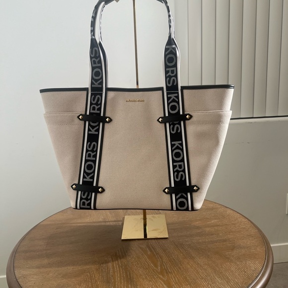 Michael Kors Cream Tote with Logo Straps - Picture 2 of 4